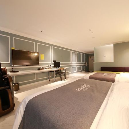 Gram Hotel Namyangju Bagian luar foto
